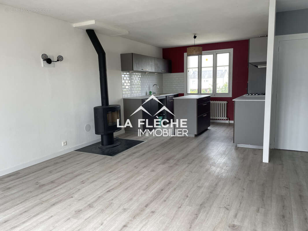 Maison à LA FLECHE