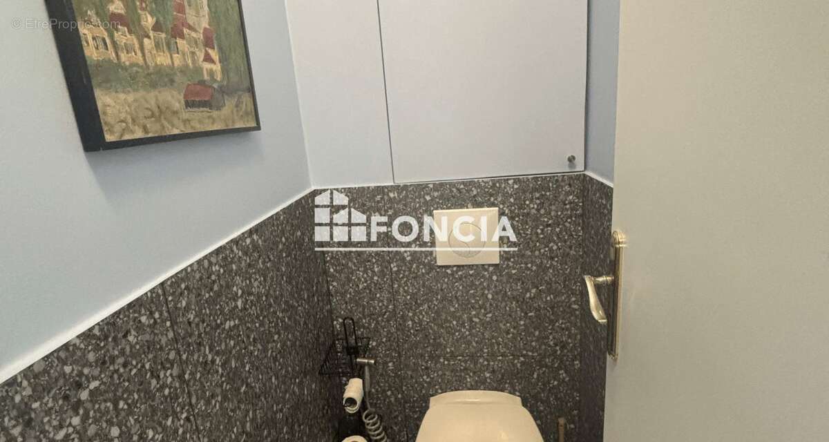 Appartement à CHILLY-MAZARIN