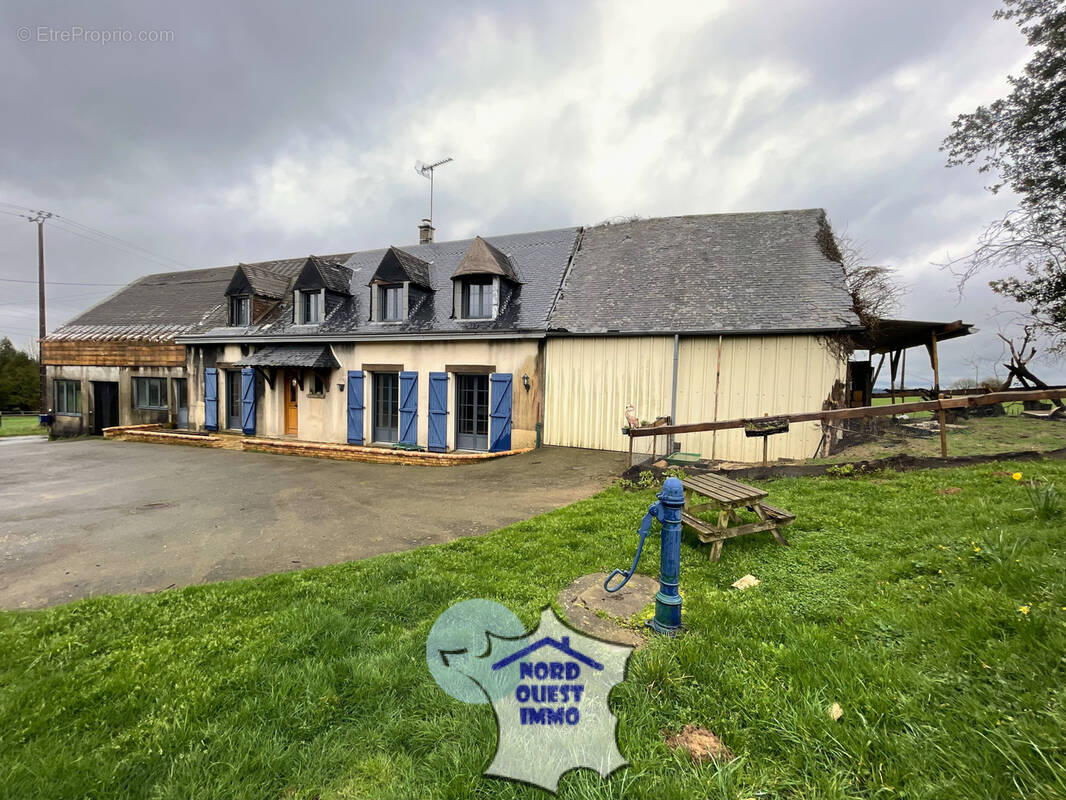 Maison à CHATILLON-SUR-COLMONT