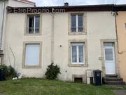 Appartement à MAIZIERES-LES-VIC