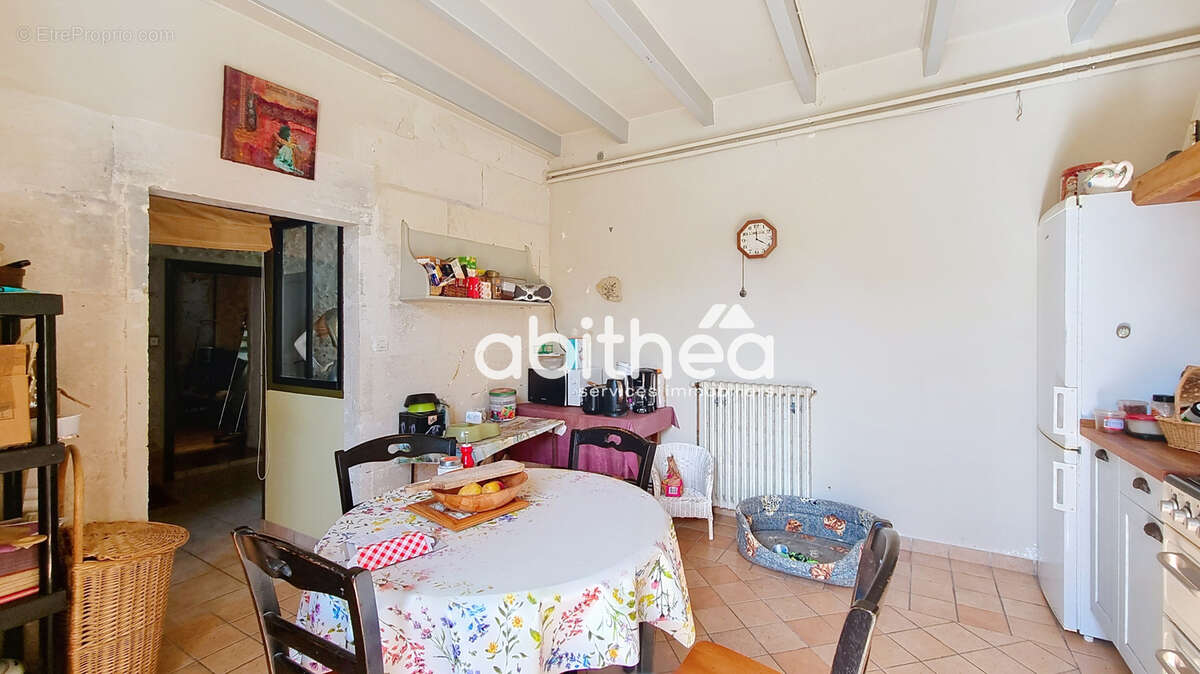 Maison à CHENAC-SAINT-SEURIN-D&#039;UZET