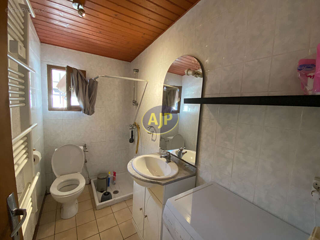 Maison à VENDAYS-MONTALIVET