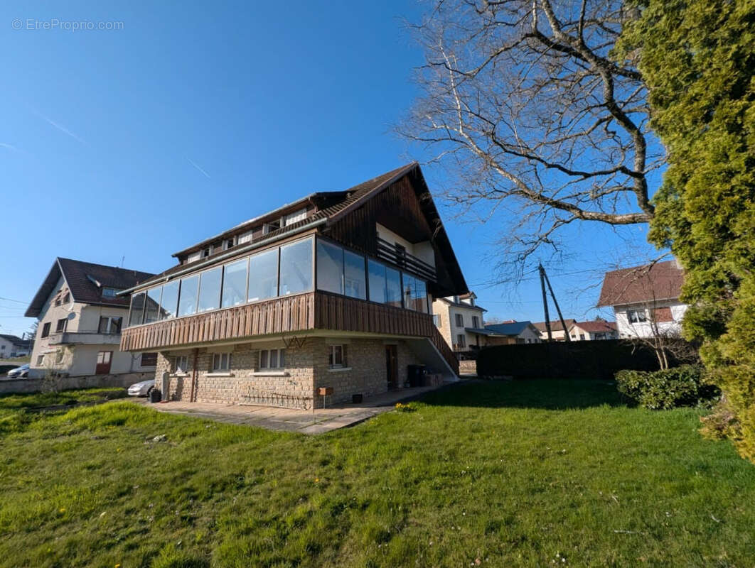 Maison à PIERREFONTAINE-LES-VARANS