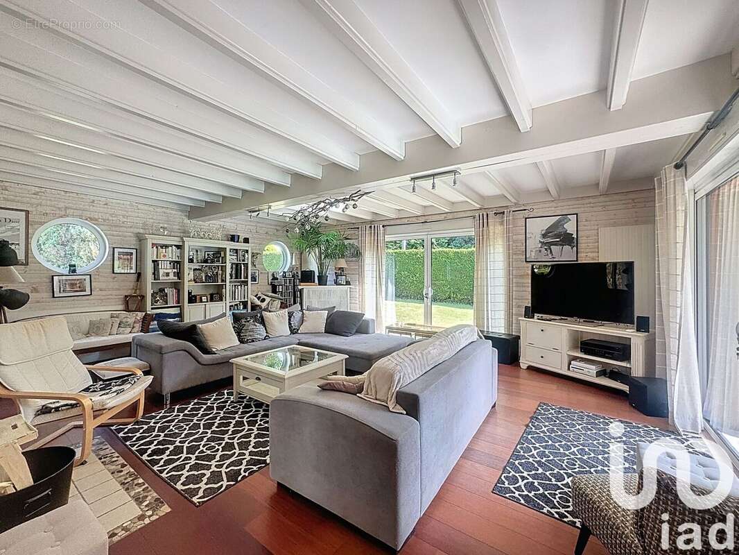 Photo 3 - Maison à ORGERES