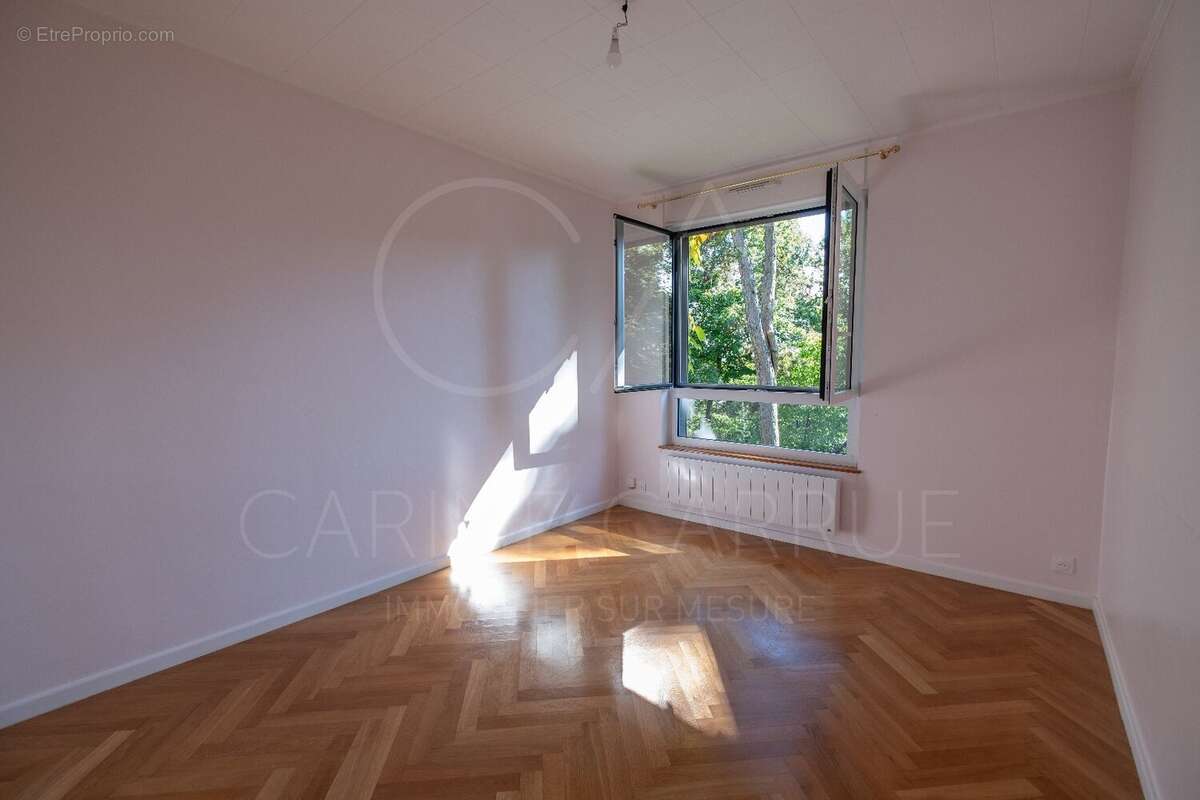 Appartement à TASSIN-LA-DEMI-LUNE