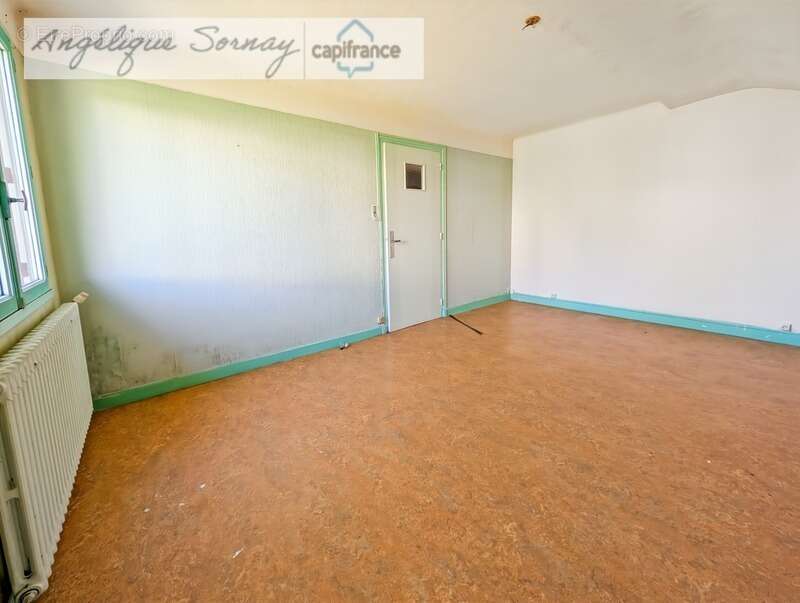 Maison à LONS-LE-SAUNIER