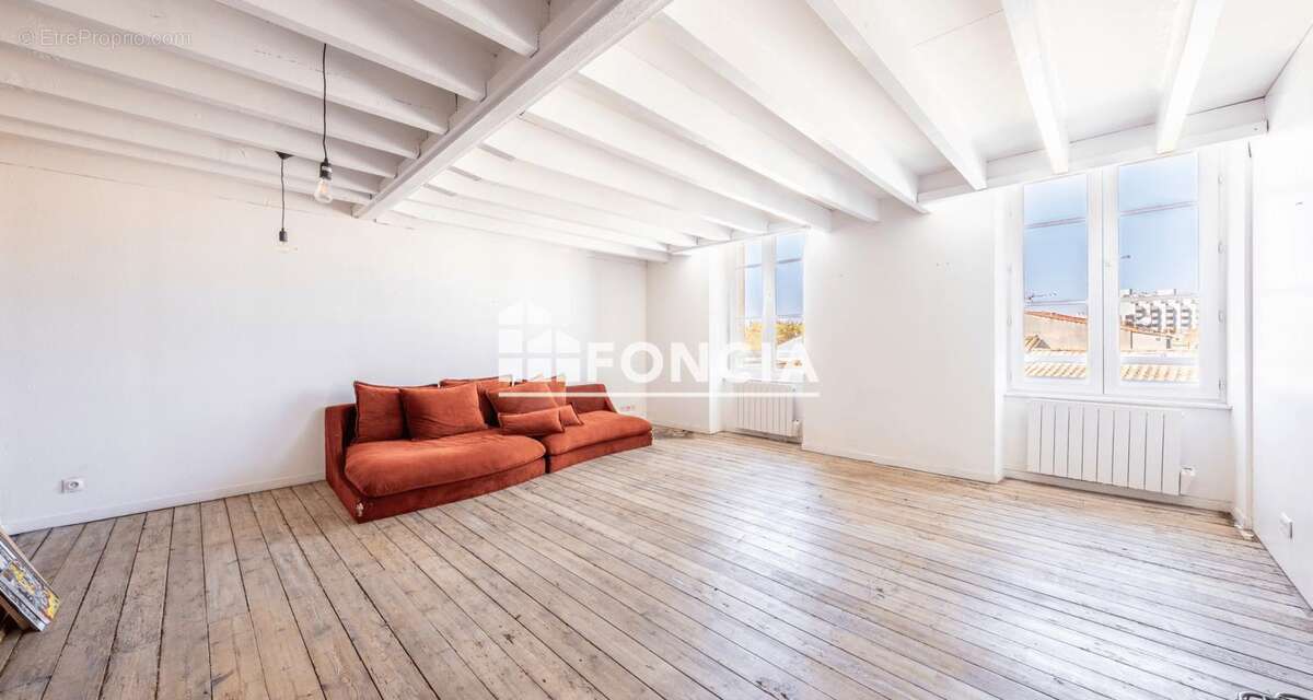 Appartement à BORDEAUX