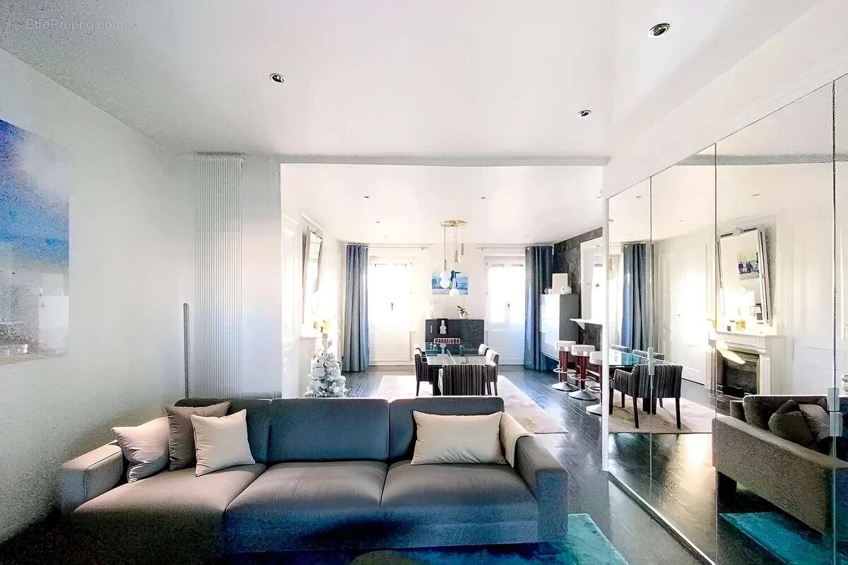 Appartement à LYON-6E