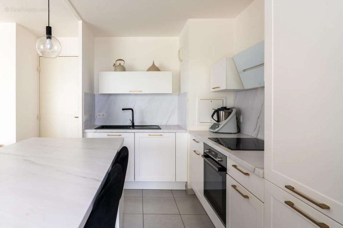 Appartement à BAGNEUX