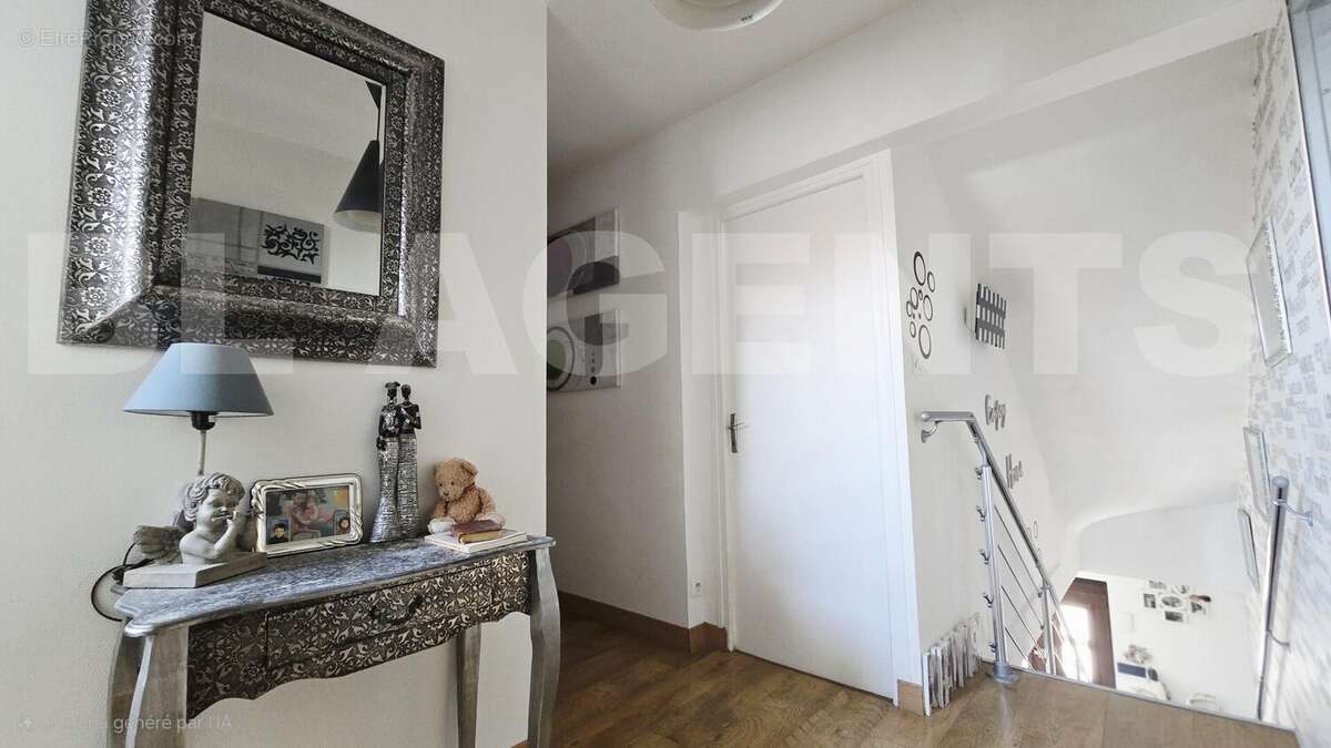 20250725_114033(1) - Maison à CHARLEVILLE-MEZIERES