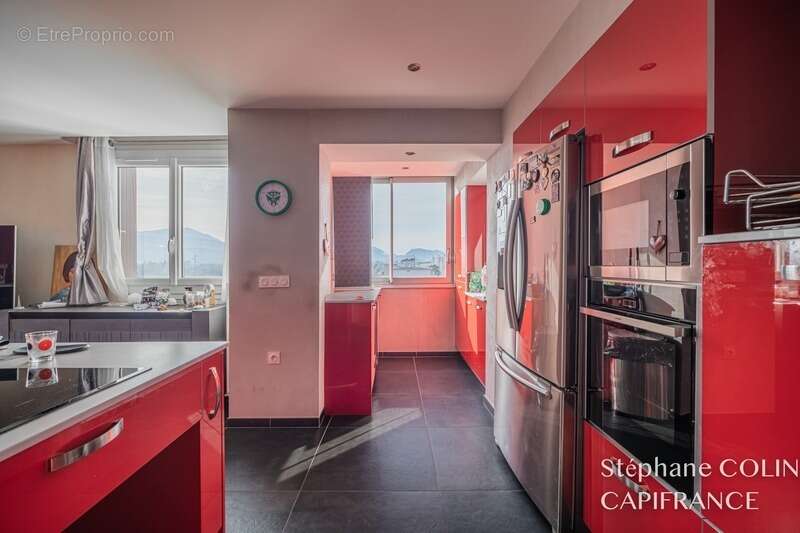 Appartement à SEYSSINET-PARISET