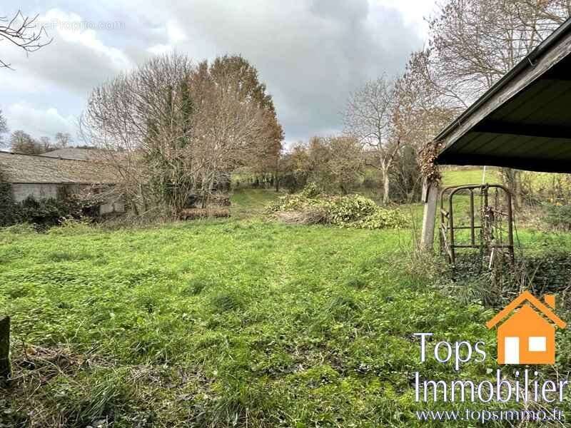 Maison à LA CAPELLE-BLEYS