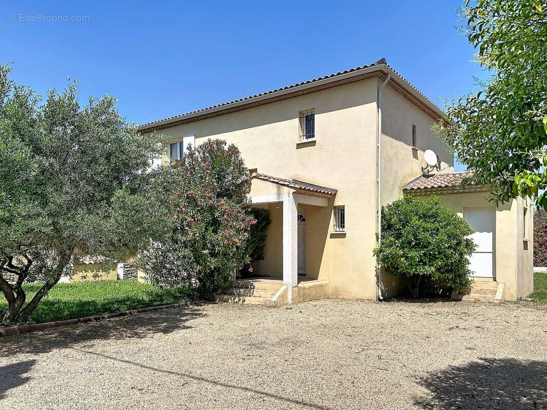Maison à CALVISSON