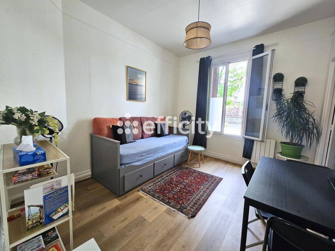 Appartement à IVRY-SUR-SEINE