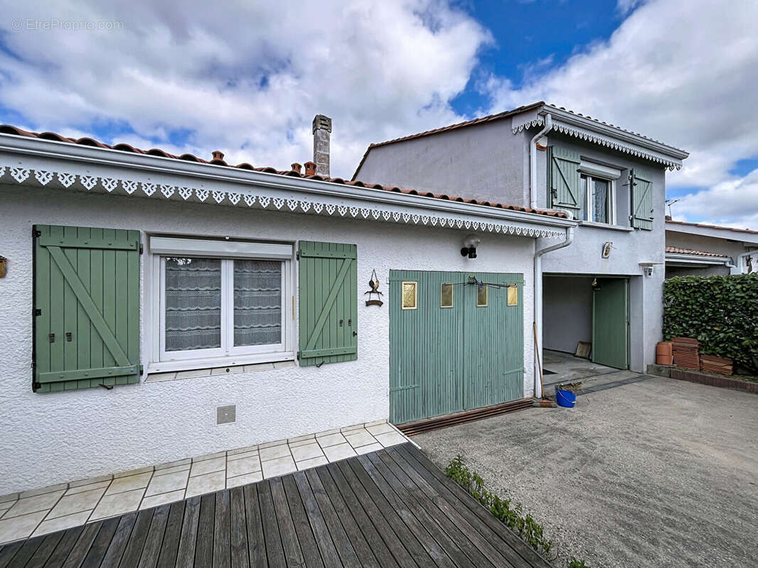 Maison à SAINT-MEDARD-EN-JALLES