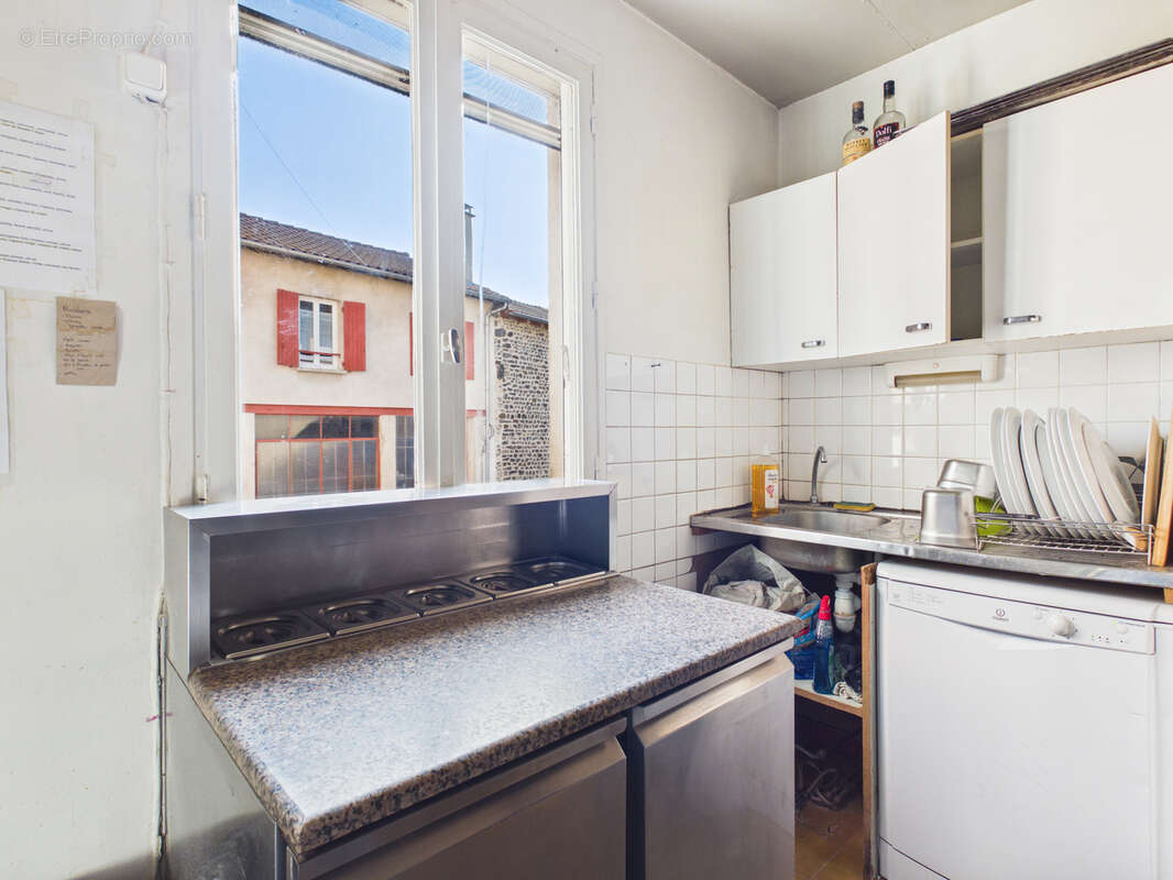 Commerce à SAINT-PAULIEN