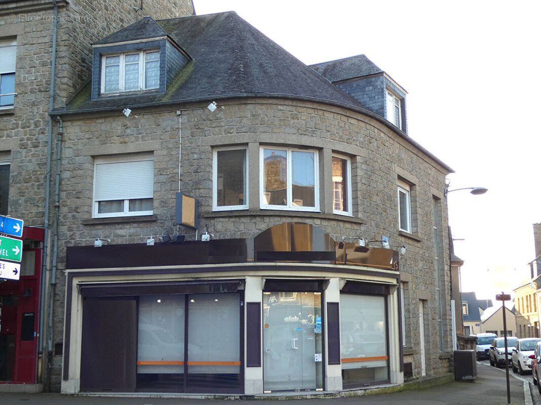 Appartement à SAINT-HILAIRE-DU-HARCOUET