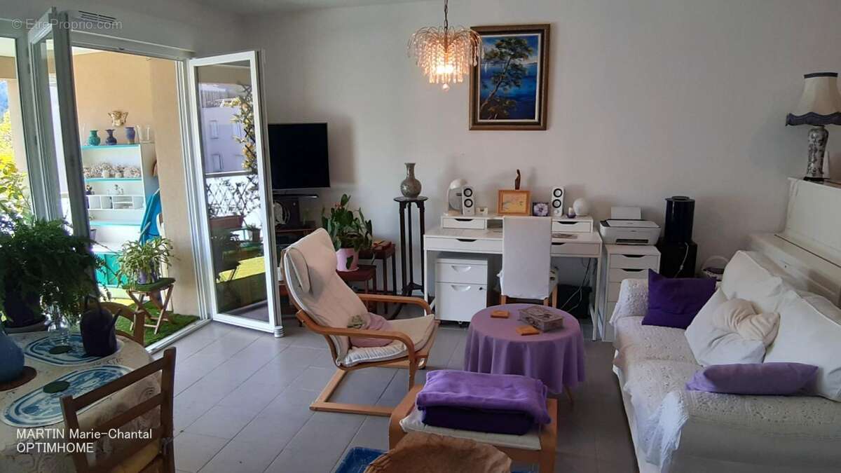 13009 MARSEILLE T3 de 66 m² avec terrasse de 12 m² et box 14 m² – Proche Calanques de Sormiou - photo 8