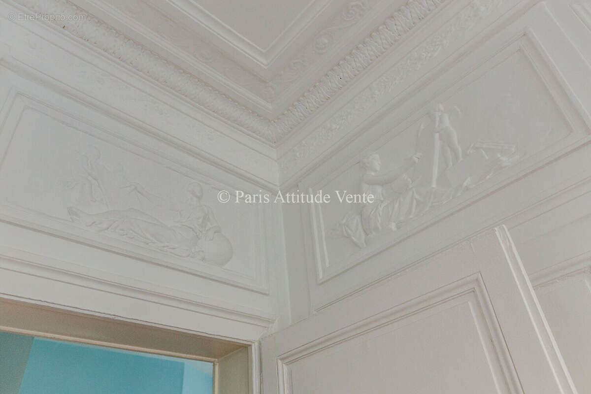 Appartement à PARIS-3E