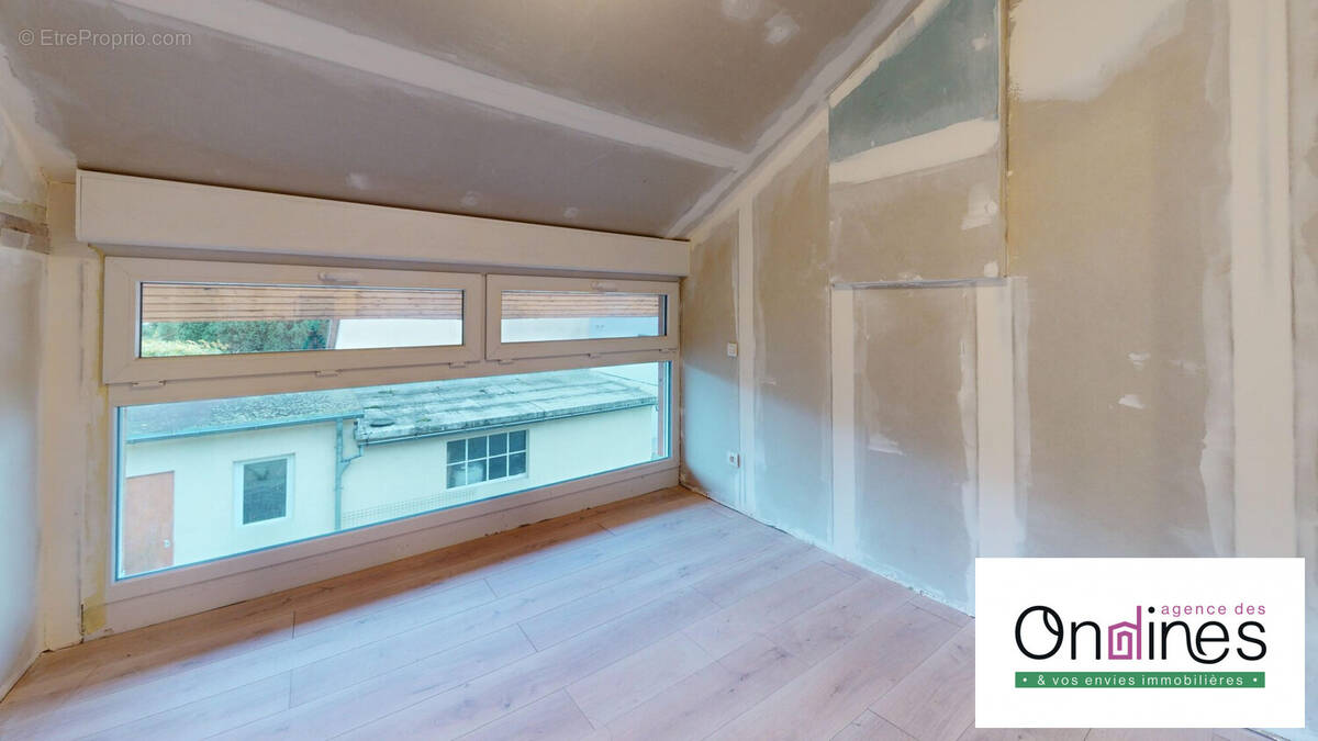 étage - Appartement à HAGUENAU