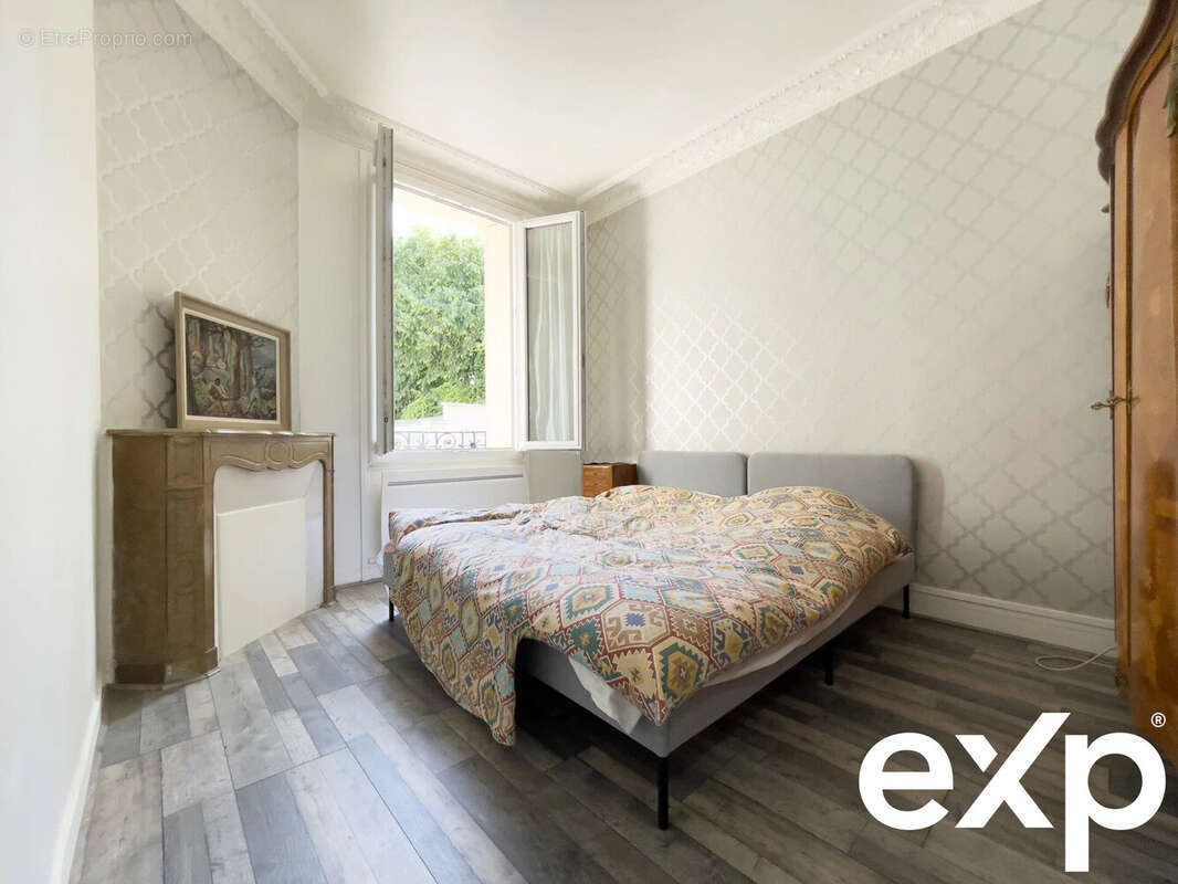 Appartement à LE PERREUX-SUR-MARNE