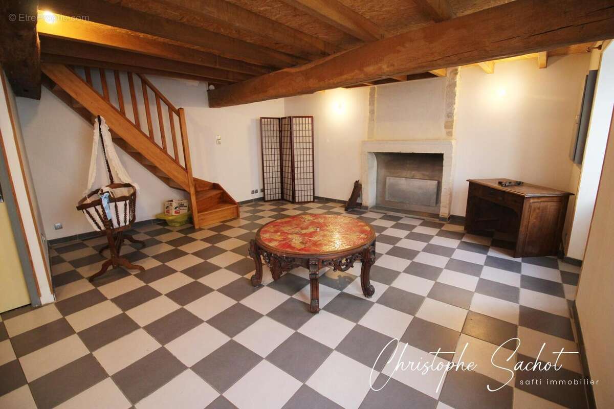 Photo 4 - Maison à MAUZE-SUR-LE-MIGNON