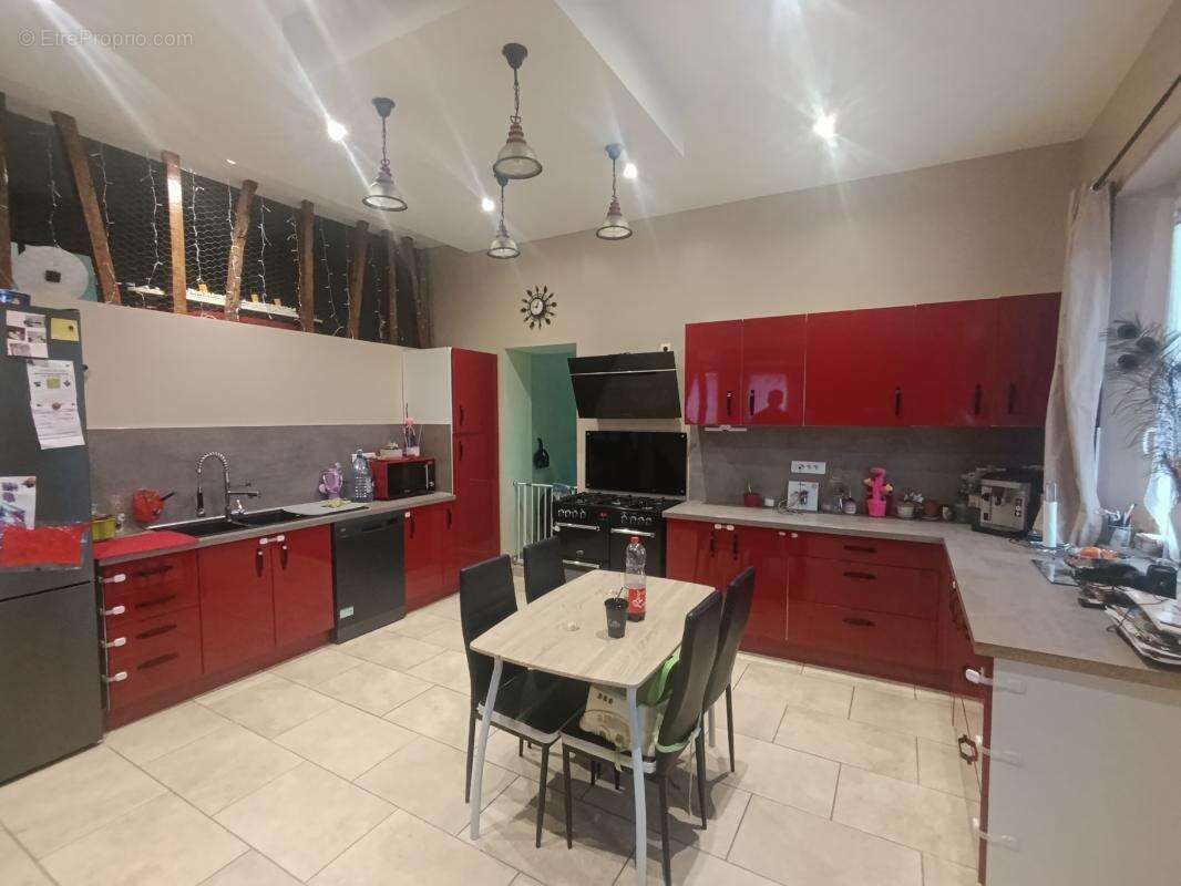Maison 233 m² à Liercourt  - photo 3