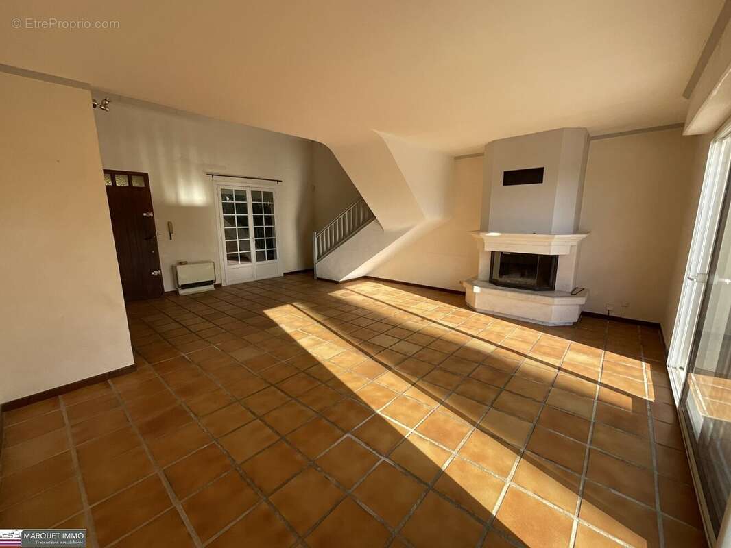 Maison à BOUJAN-SUR-LIBRON