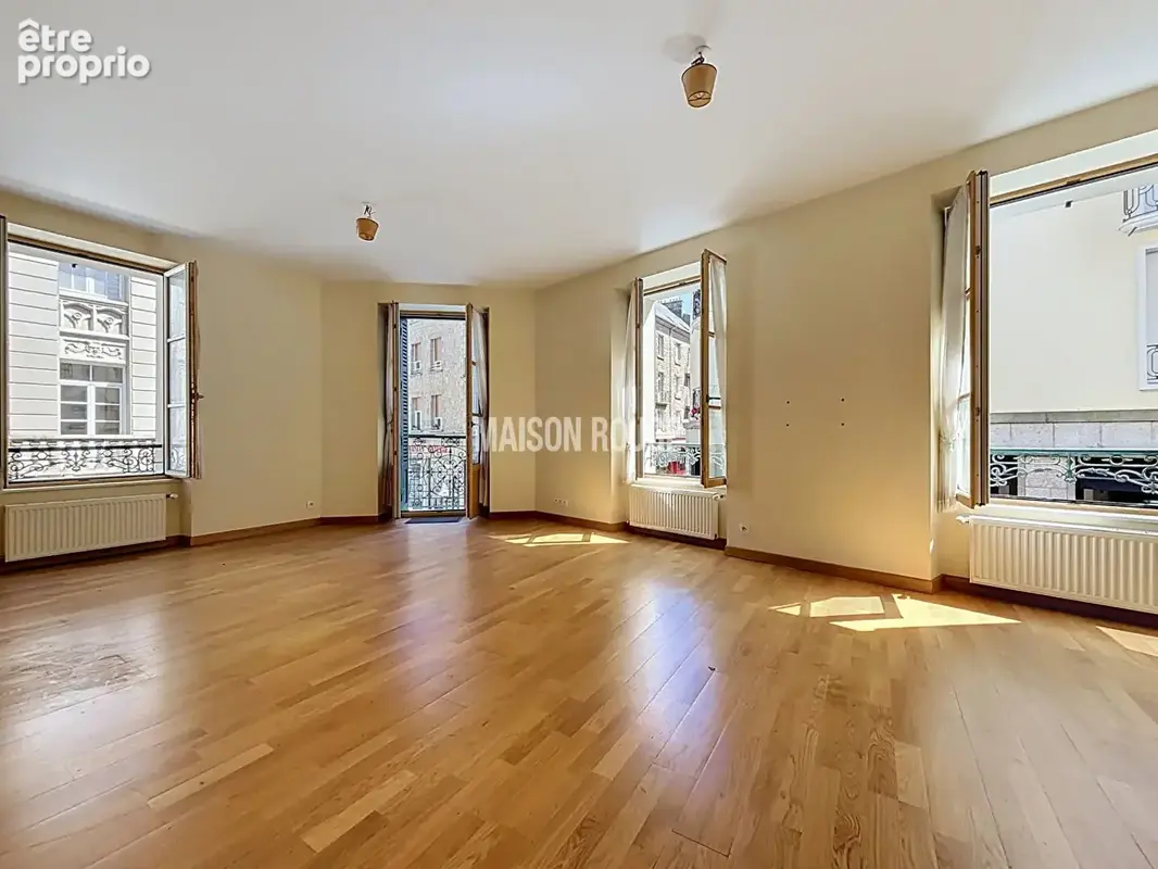 Photo Appartement à Dinard au prix de 377 280€