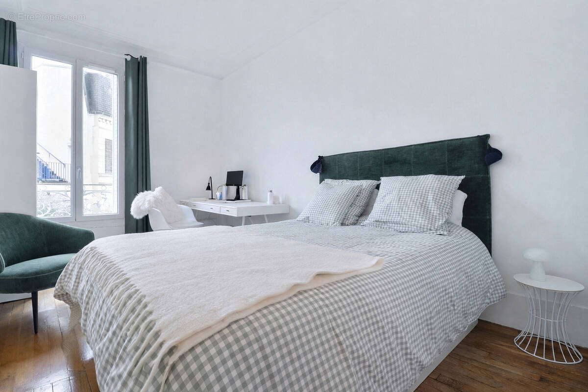 Appartement à BOIS-COLOMBES