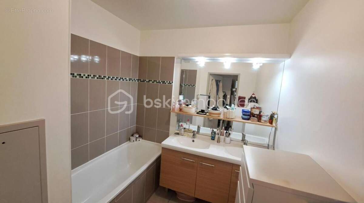 Appartement à ERAGNY