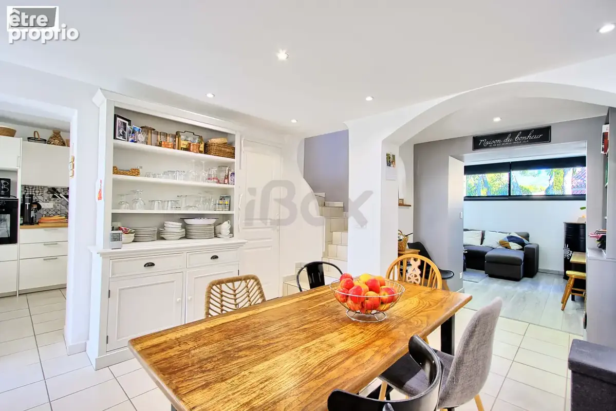 La garde - maison de 95 m2 en parfaite etat - photo 5