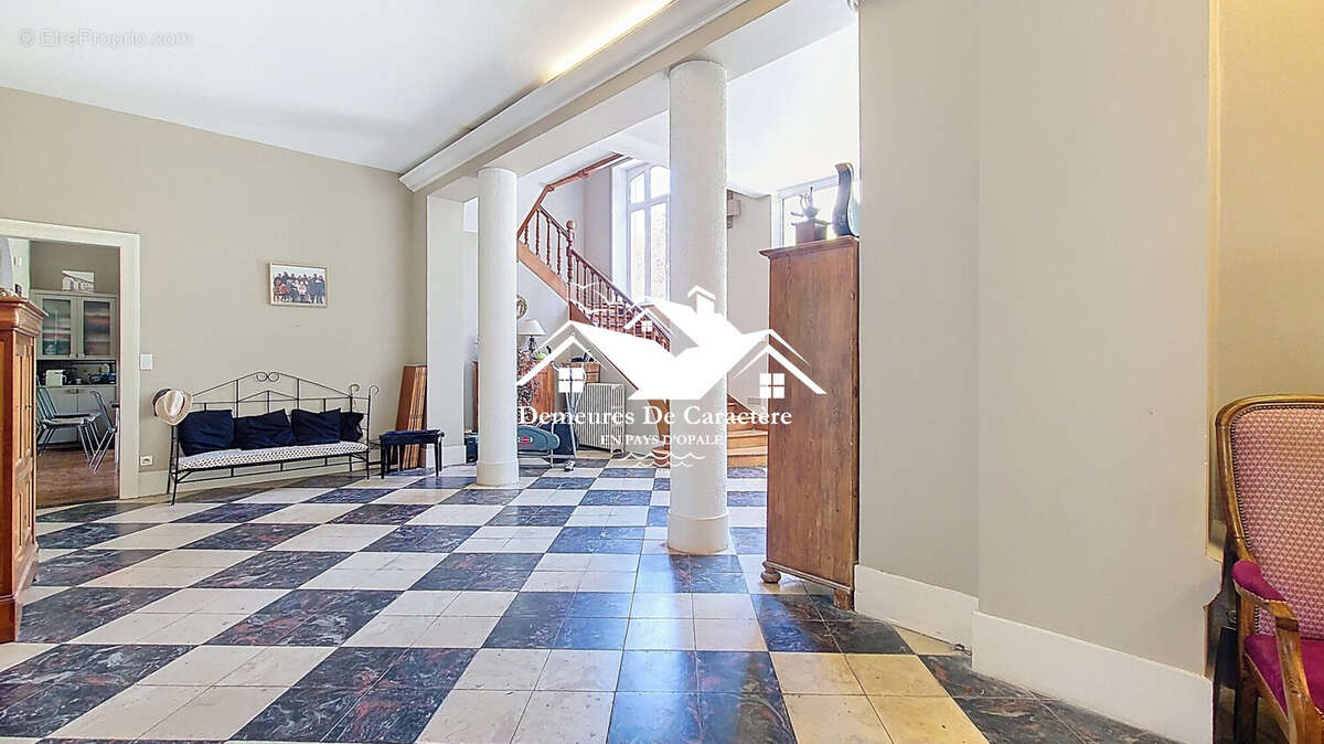 Maison à SAINT-LEONARD