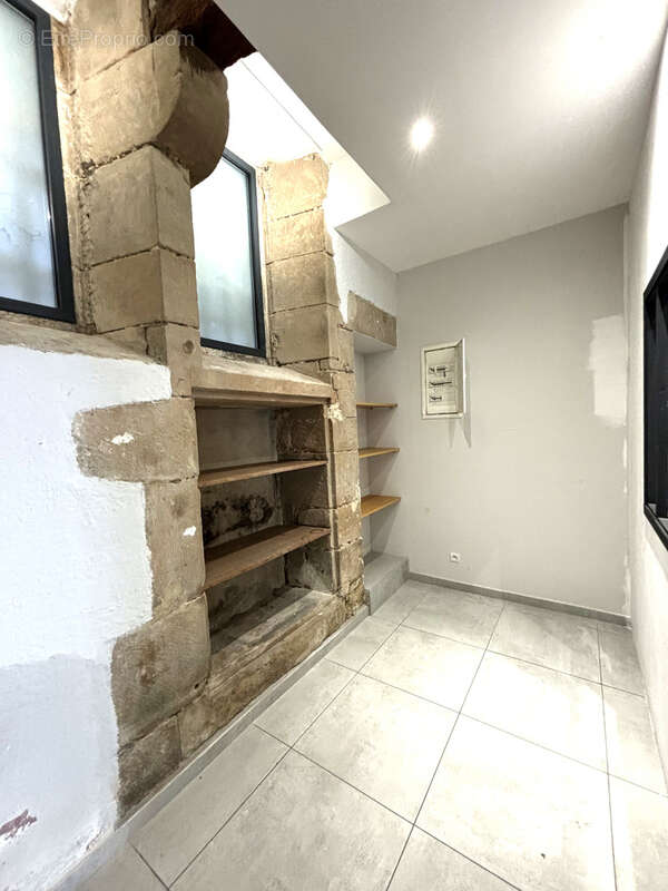 Commerce à ROMANS-SUR-ISERE