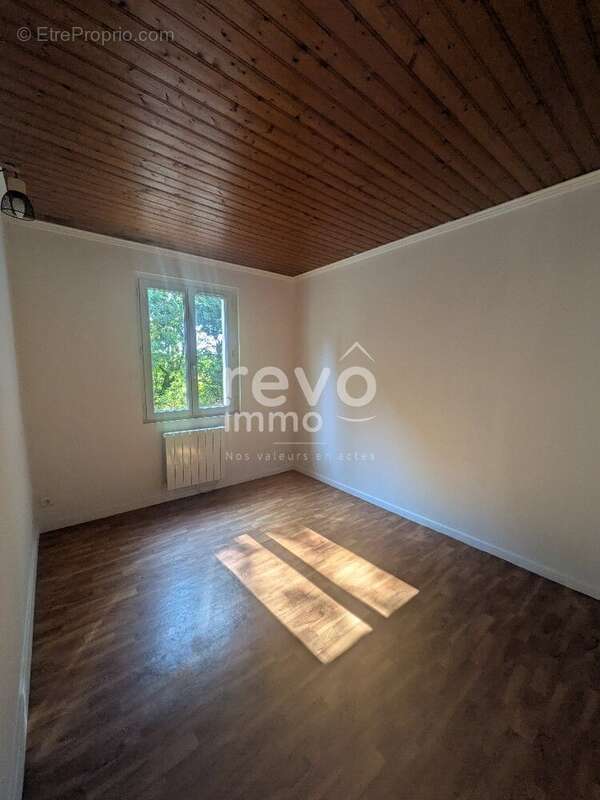 Maison à SAINT-COLOMBAN