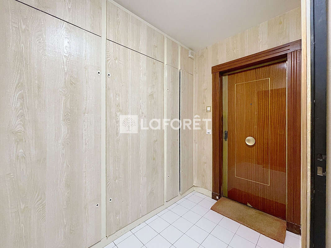 Appartement à LE VESINET