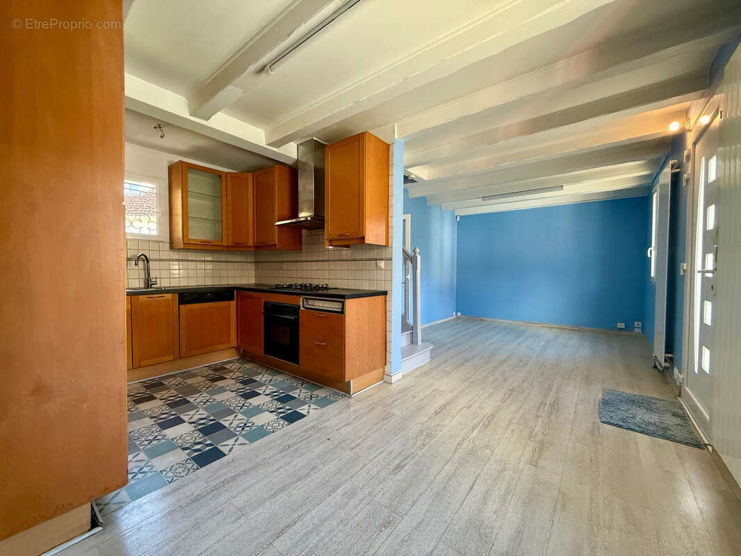 Maison à AULNAY-SOUS-BOIS