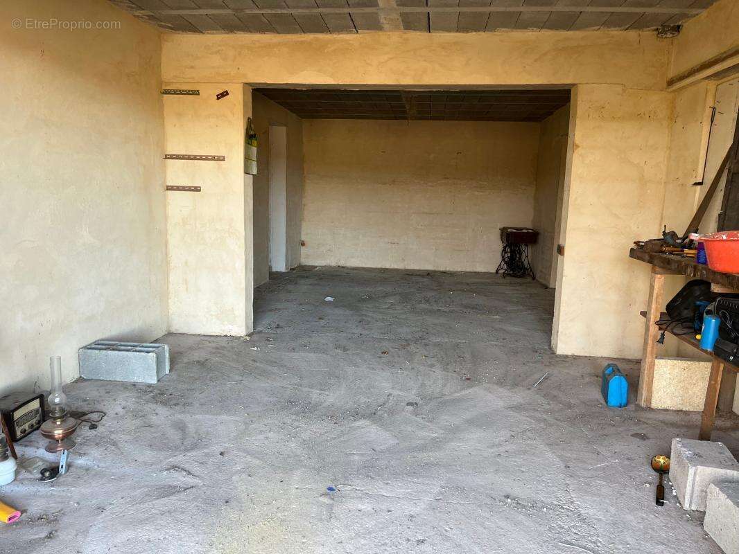 Maison à VILLEVEYRAC