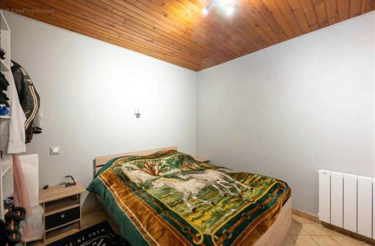 Appartement à VAUREAL