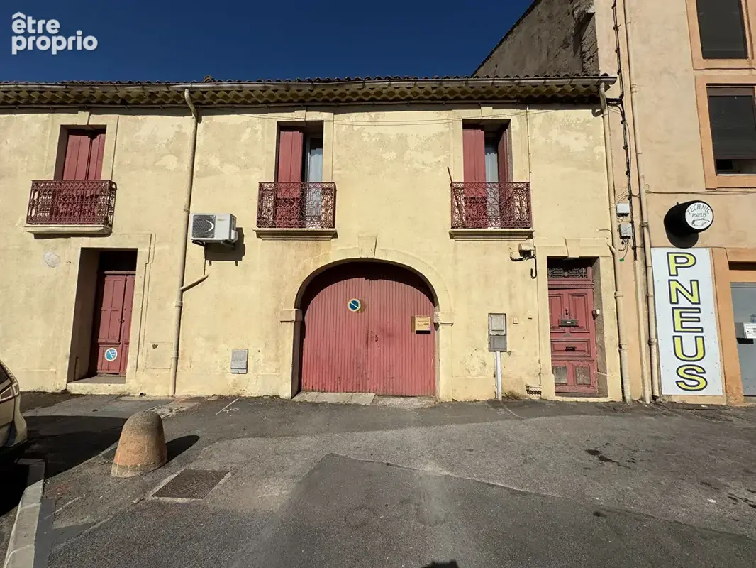 Parking / box - Béziers - 209 m² - photo 1