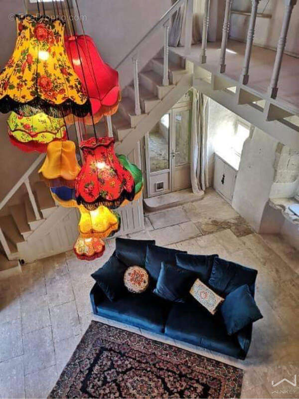 Maison à LA GARDE-ADHEMAR