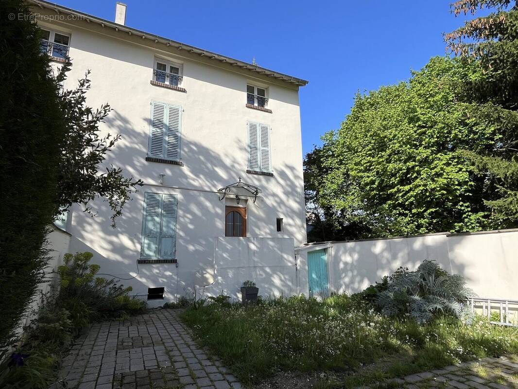 Maison à MONTLIGNON