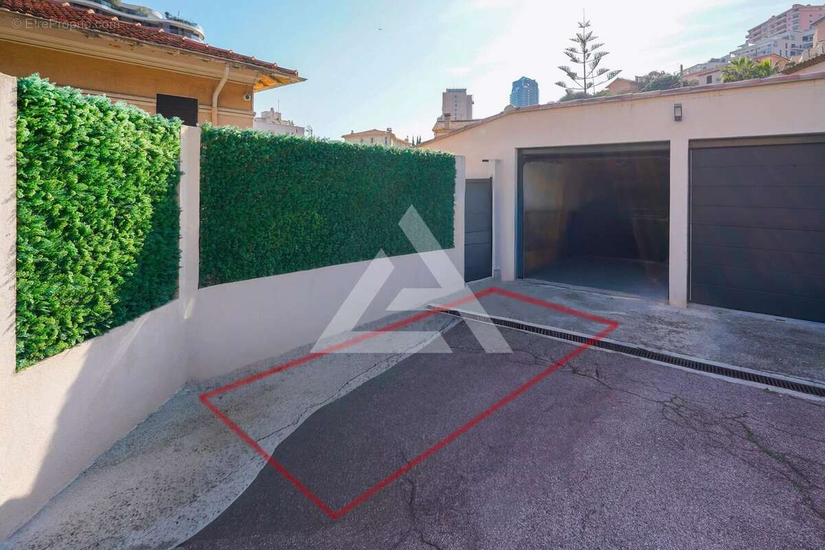 Maison à BEAUSOLEIL