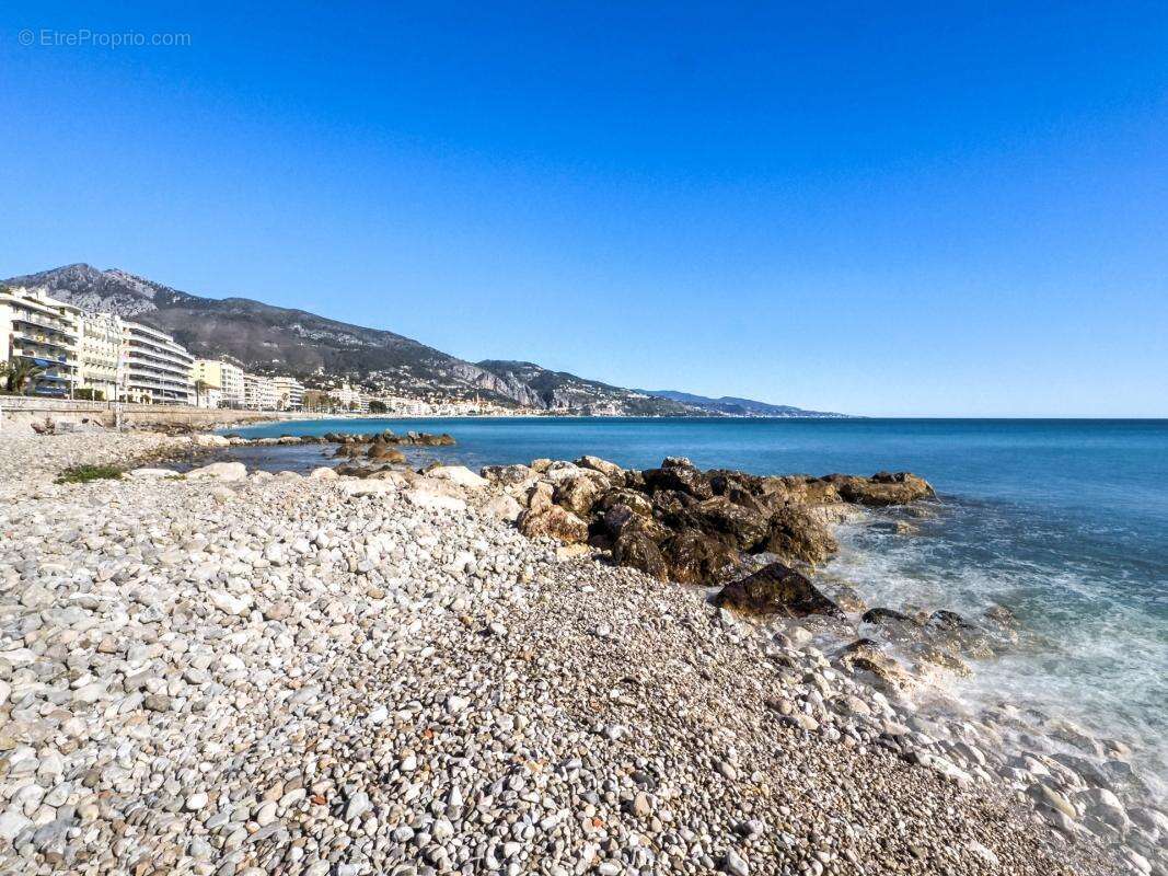 Appartement à ROQUEBRUNE-CAP-MARTIN