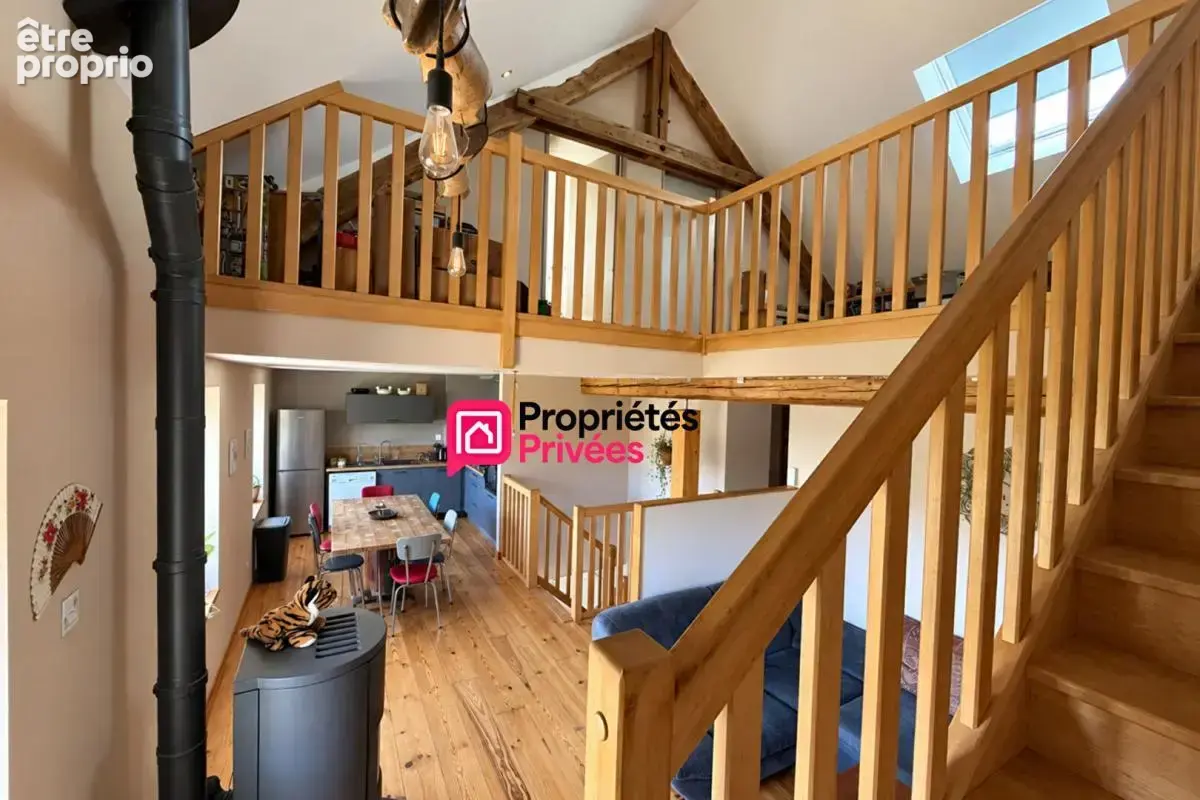 Maison T5  rénovée et Gîte T3 indépendant au coeur de Saint Ours 63230 - photo 6