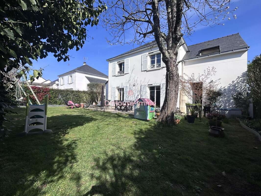 Maison à NANTES