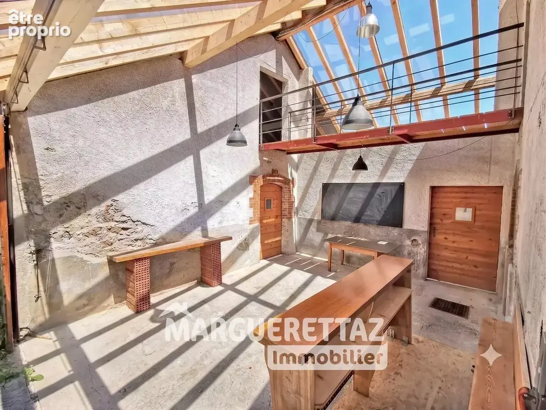 Ancienne fruitière d'exception - intégralement rénovée - 150 m² habitables - 4 chambres - vaste dépendance - terrain plat constr - photo 26