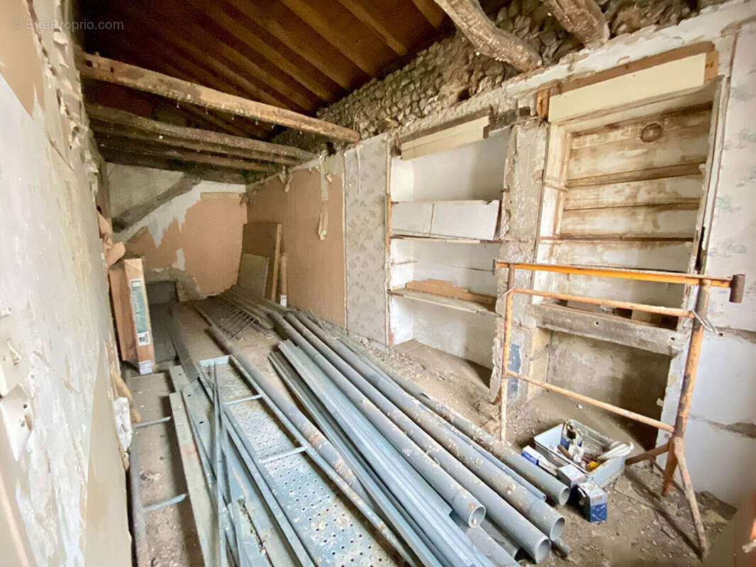 Maison à SEMUR-EN-BRIONNAIS