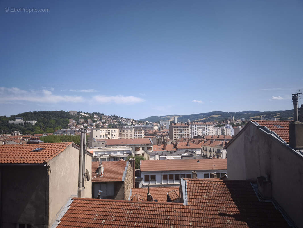 Centre Ville, 3P+C à rénover - photo 8