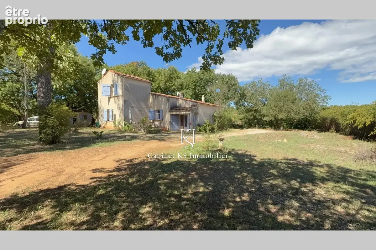 Photo Maison à Saint-Maximin-La-Sainte-Baume au prix de 363 000€